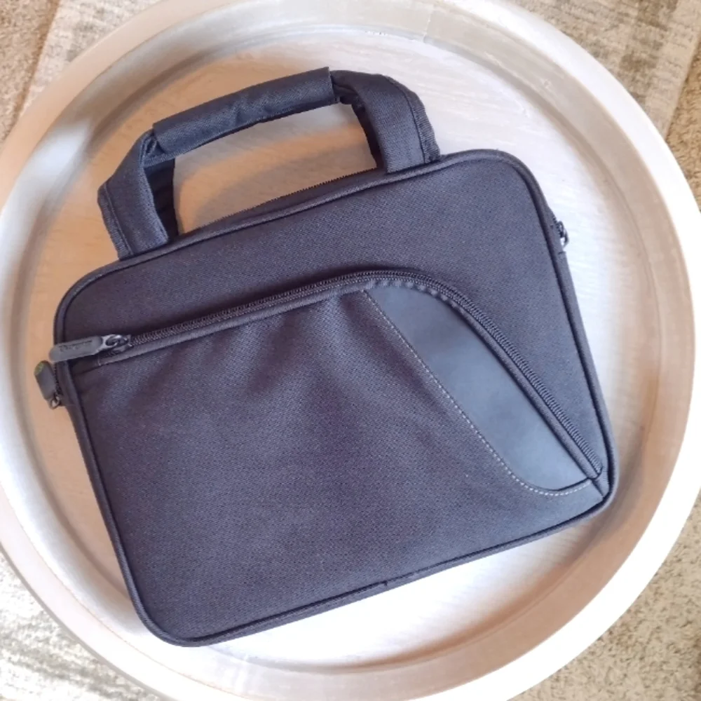 Ecosmart black bag for computer or tablet